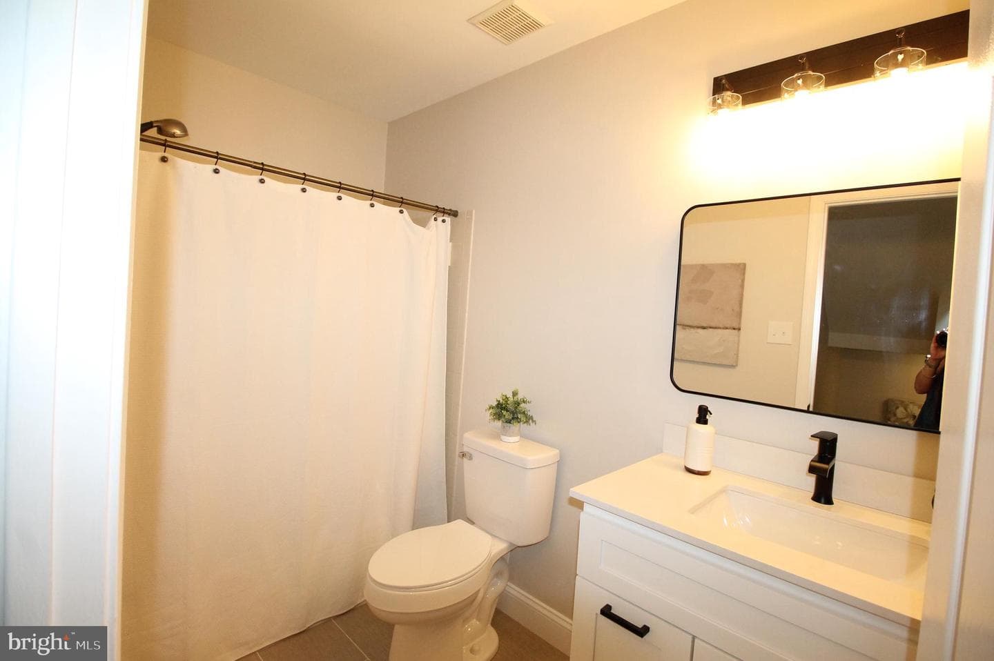 65 E Jonathan Court #65 photo 24