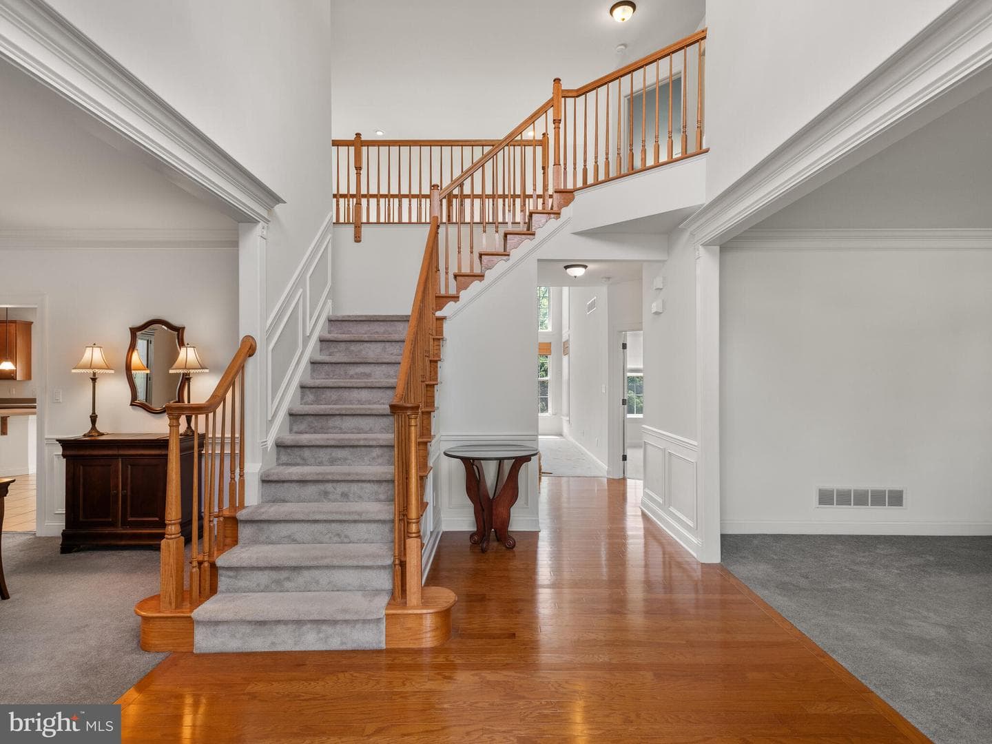 125 Candlewyck Drive photo 4