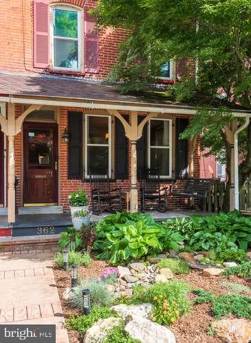 362 Washington Avenue photo 3