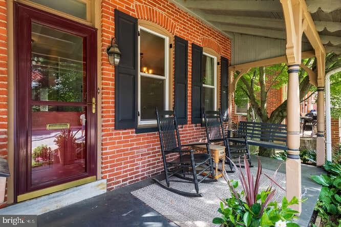 362 Washington Avenue photo 5