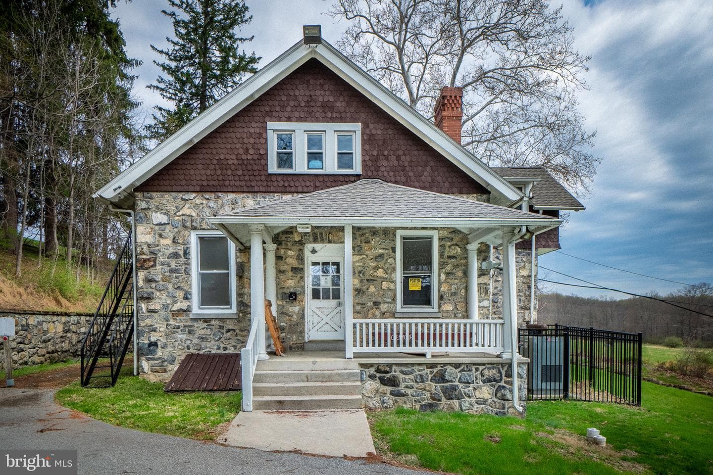 00 Devereux Road photo 4