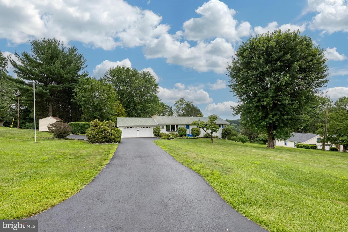 1526 Walton Drive photo 2