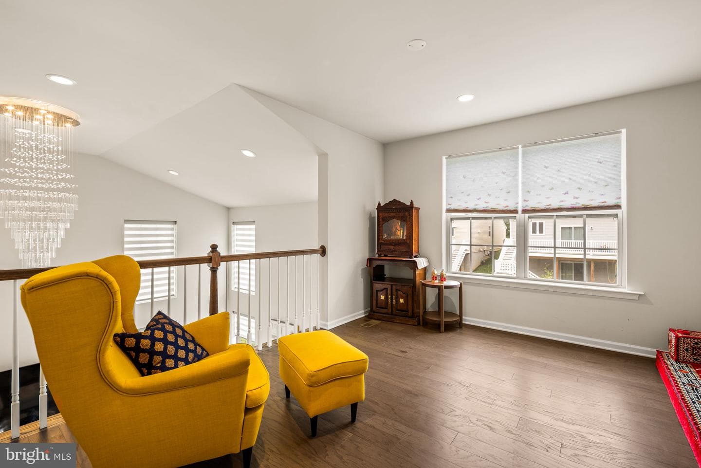 713 Houston Street photo 35