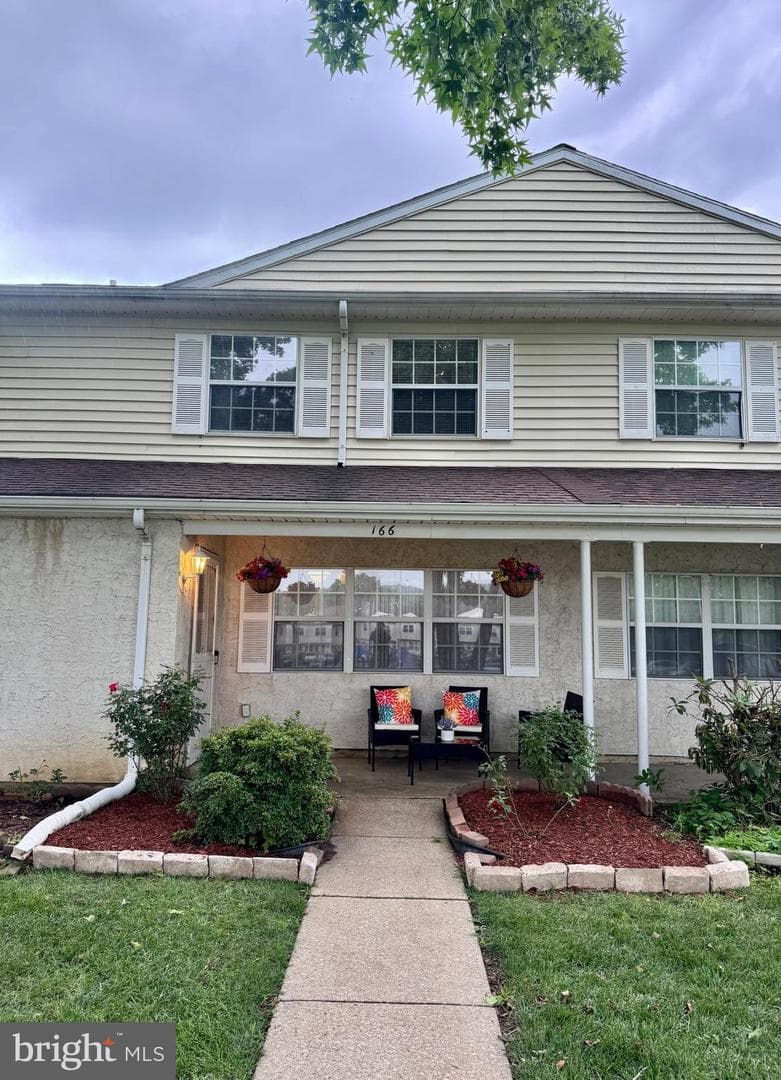 166 Chester Court photo 22
