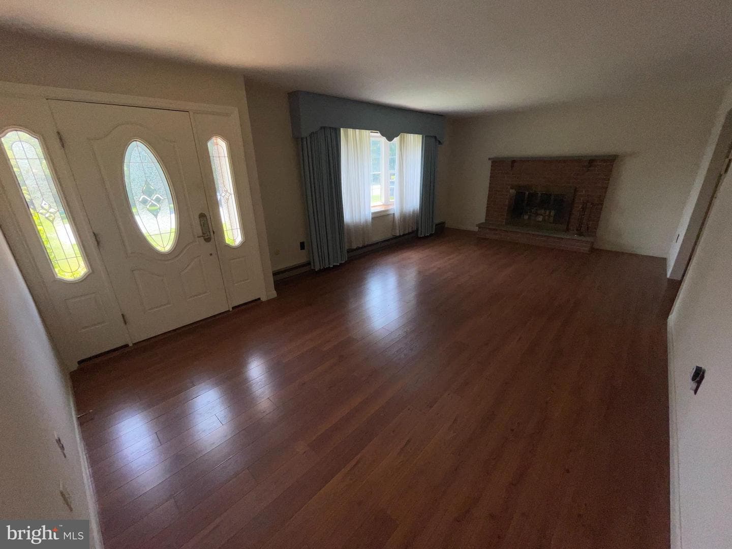120 Locust Knoll Road photo 4