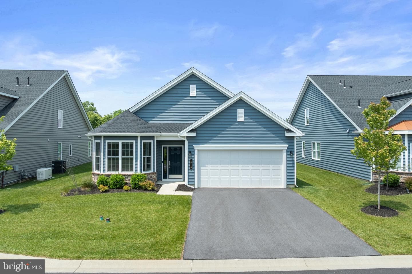514 Valor Drive photo 2