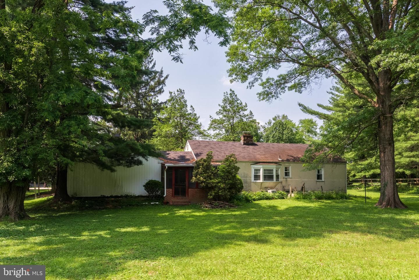 214 Sugartown Road photo 28