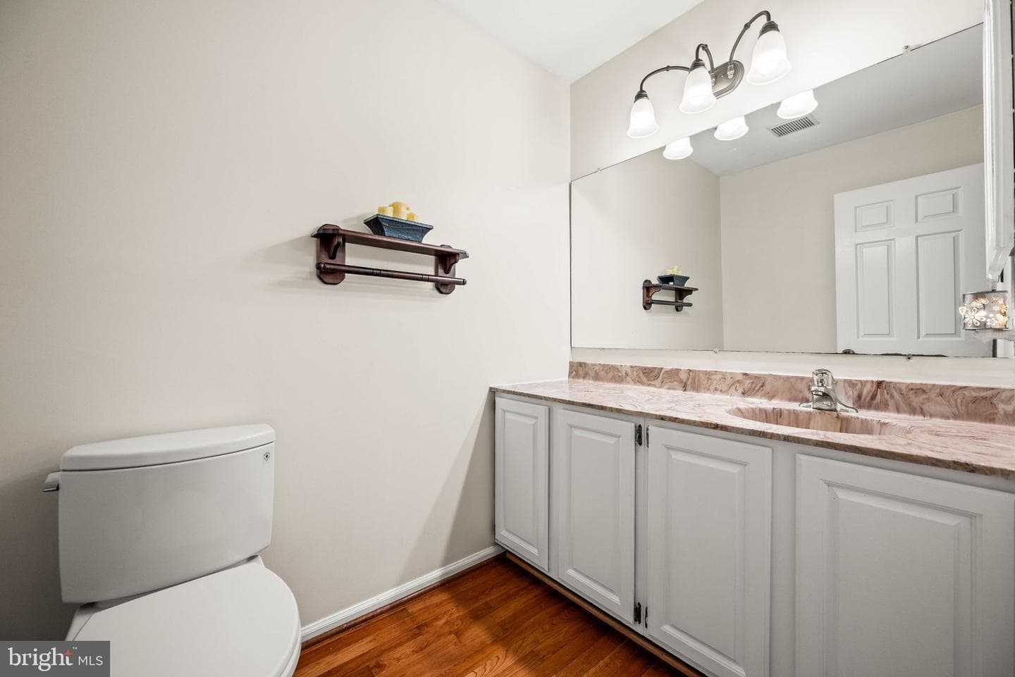 139 Putney Lane #139 photo 19