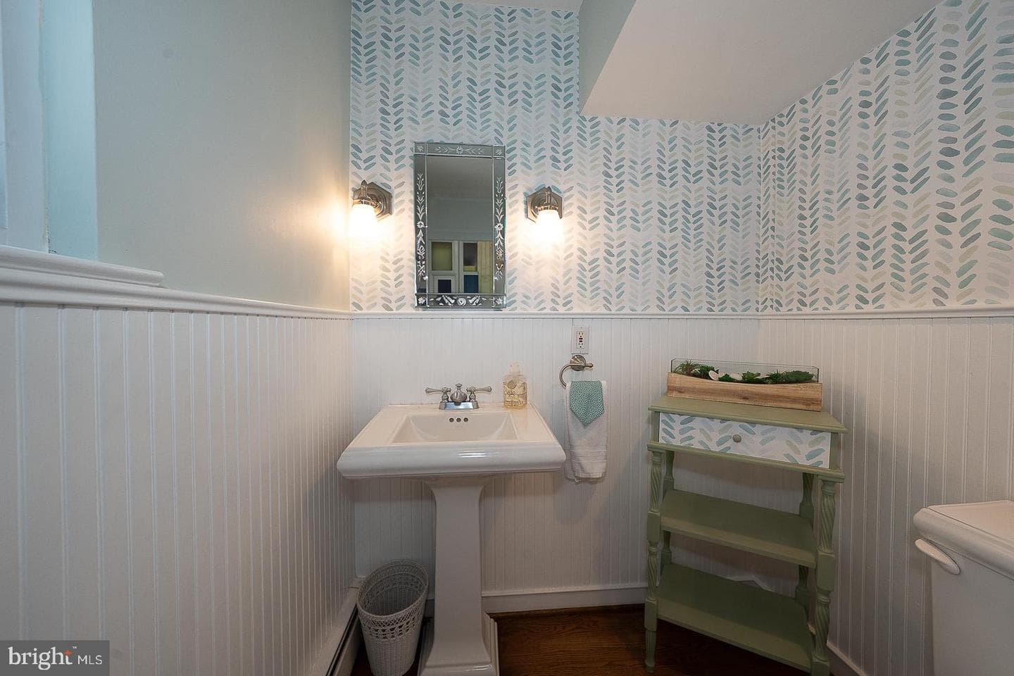 1414 Gary Terrace photo 17
