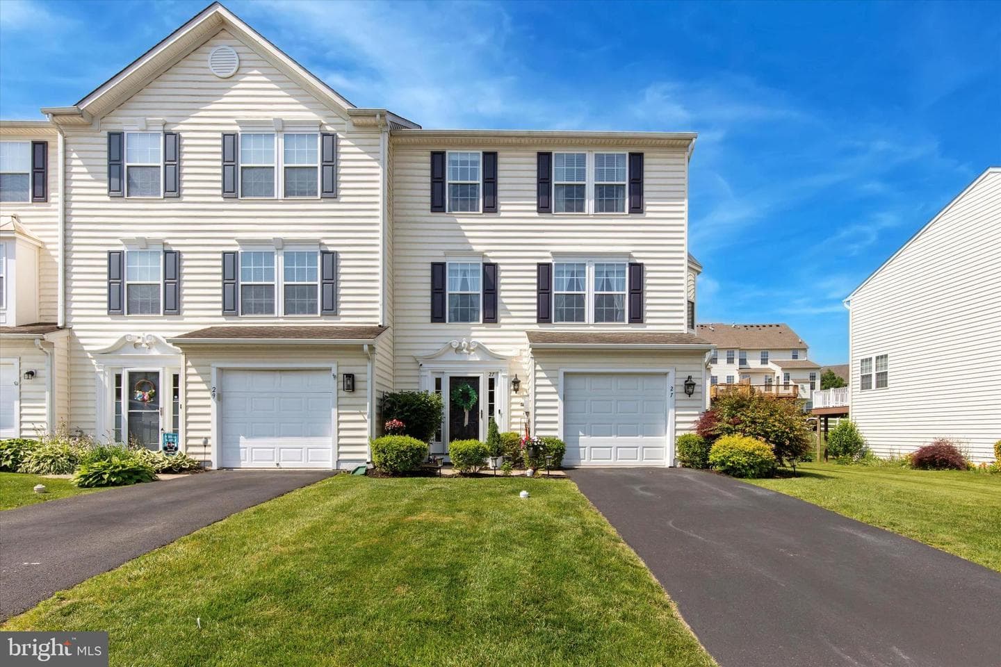 27 Bayberry Lane photo 1