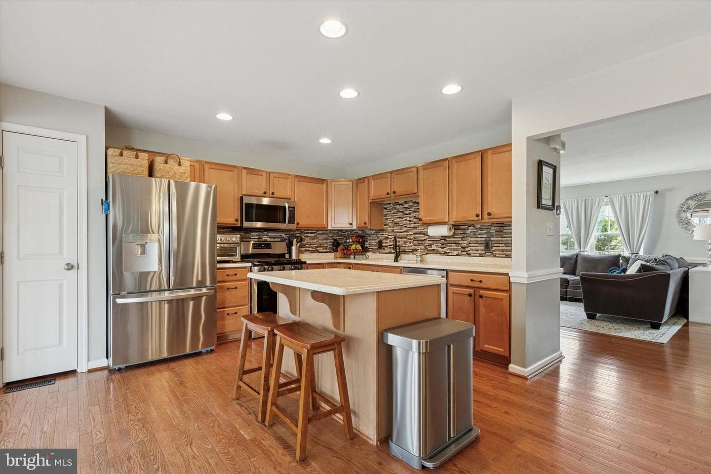 27 Bayberry Lane photo 6