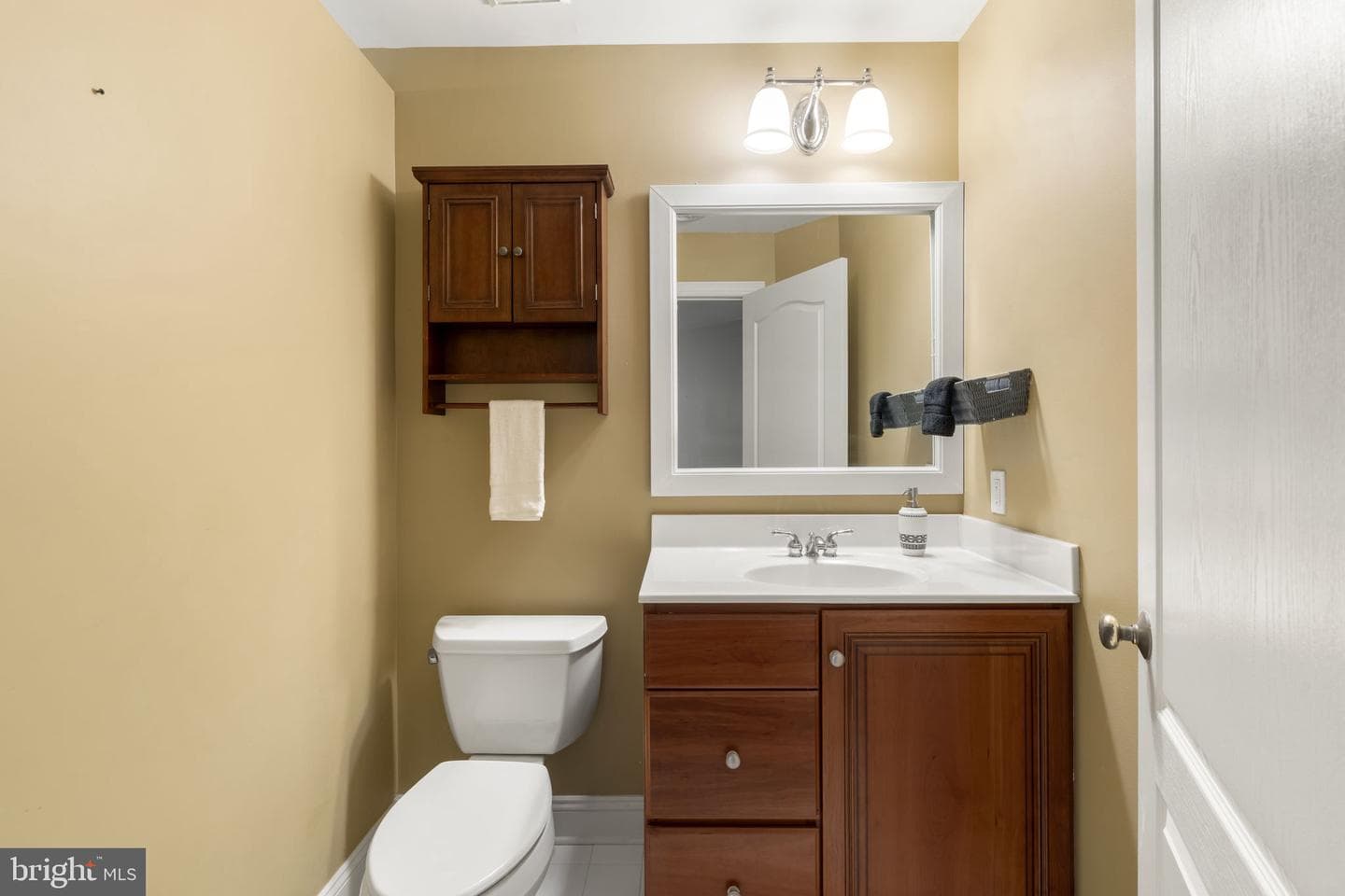 2 Windsor Court photo 49