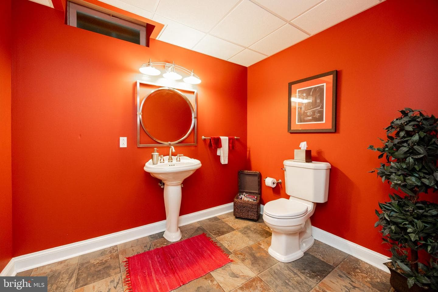 893 Glendale Lane photo 40