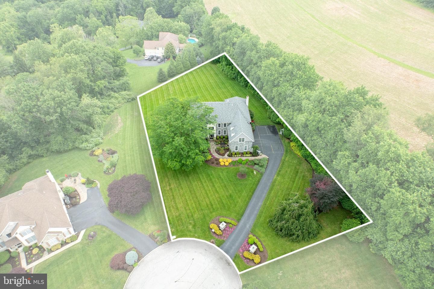 893 Glendale Lane photo 48
