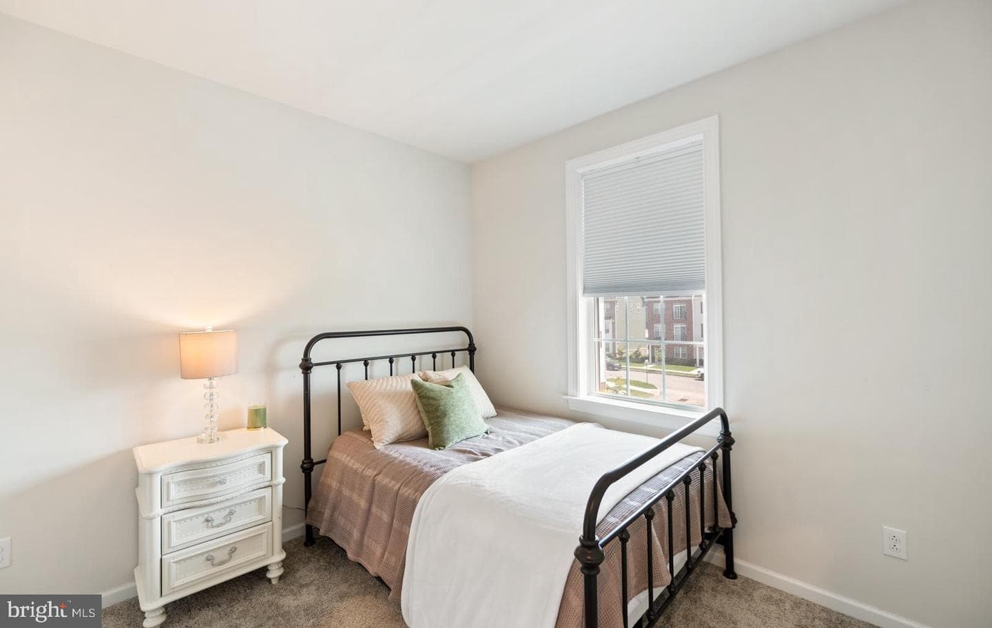187 Smithworks Boulevard photo 33
