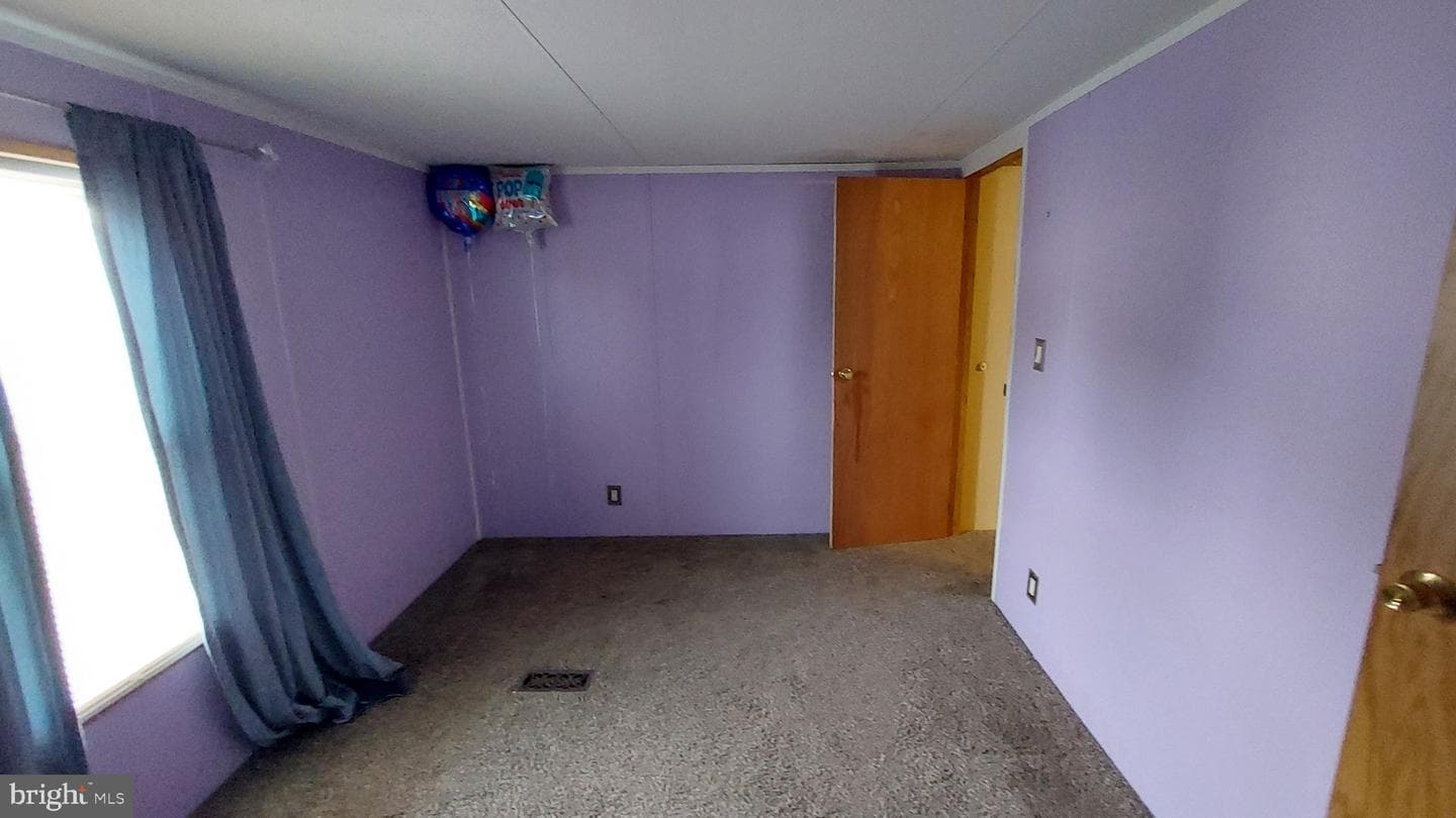 836 Buttonwood Avenue photo 4