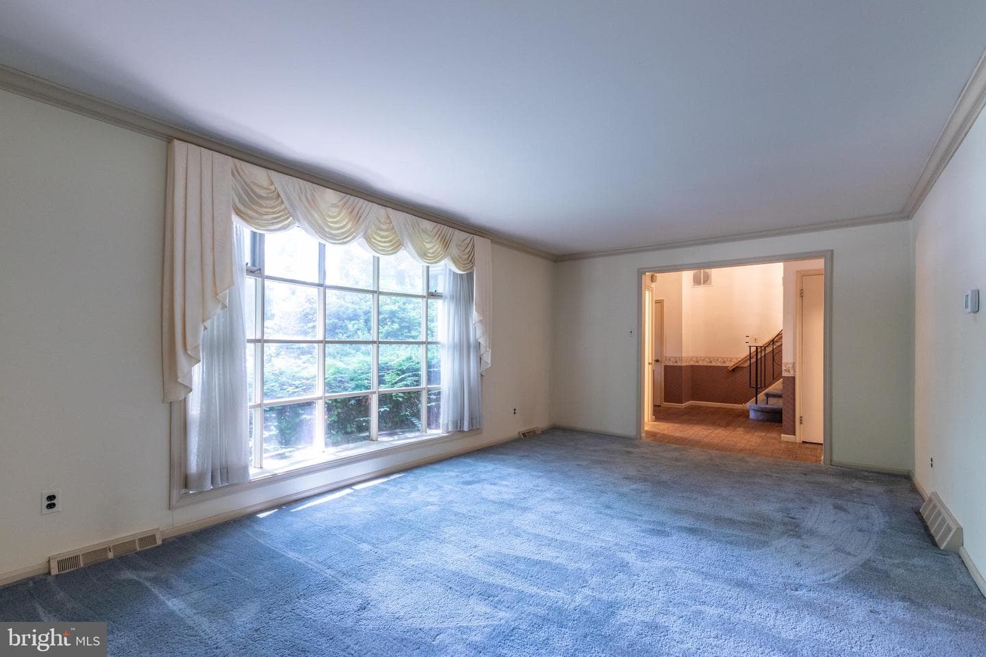 402 Howell Road photo 11