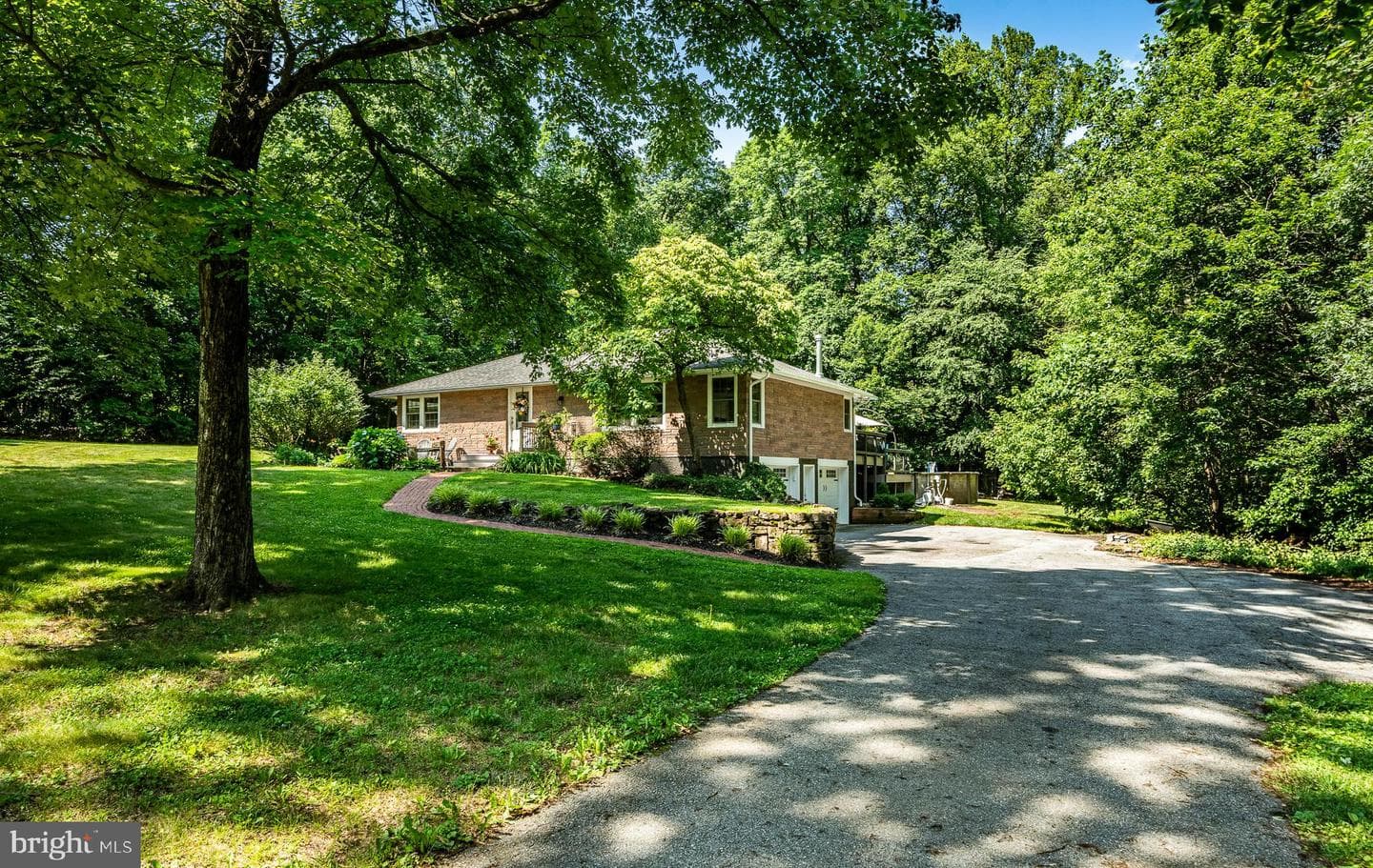 1225 Shenkel Road photo 2