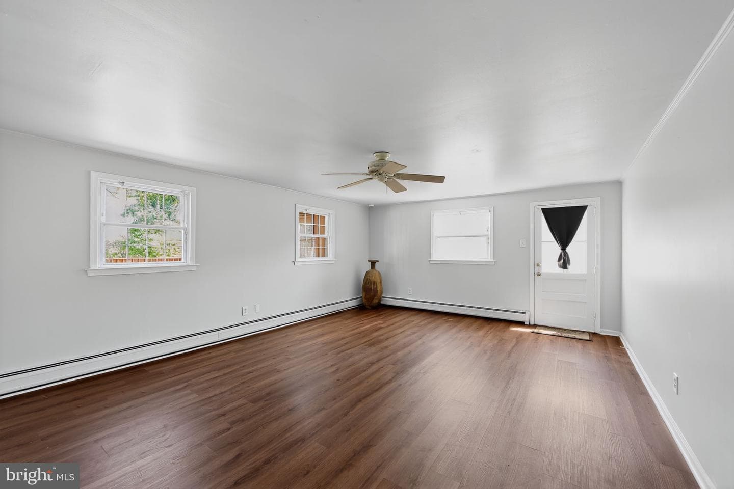405 Edgewood Drive photo 16