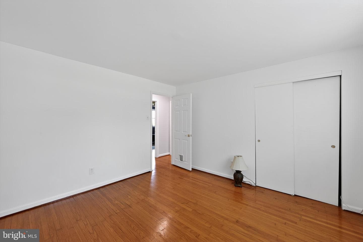 405 Edgewood Drive photo 25