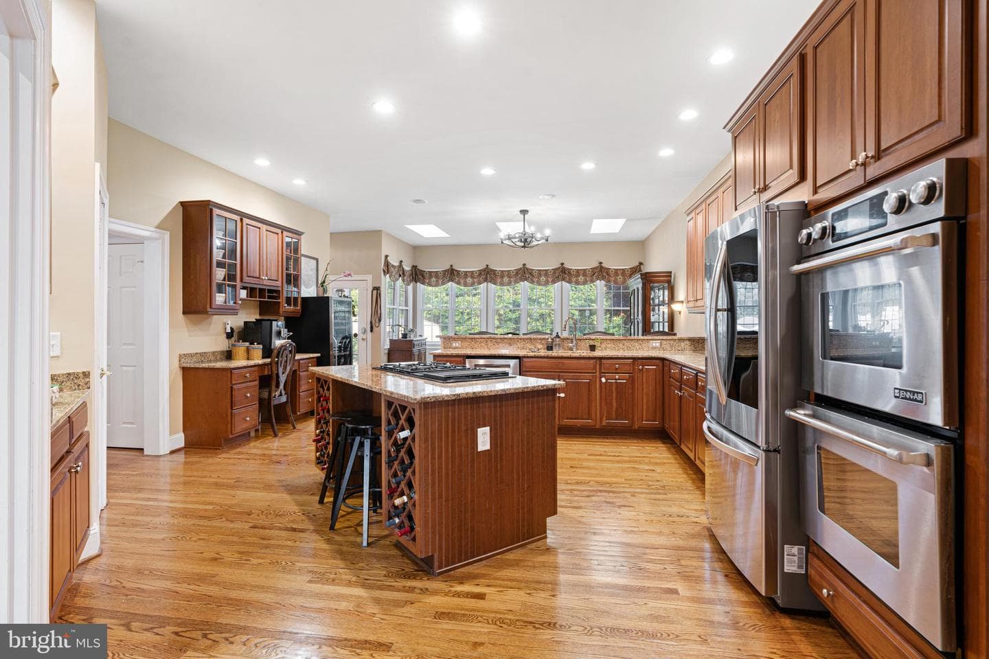 133 Talbot Drive photo 12