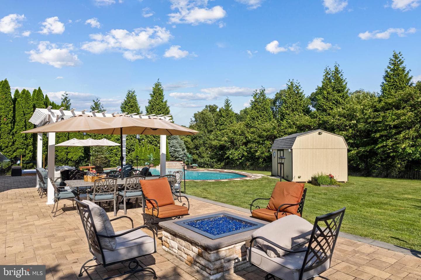 133 Talbot Drive photo 52