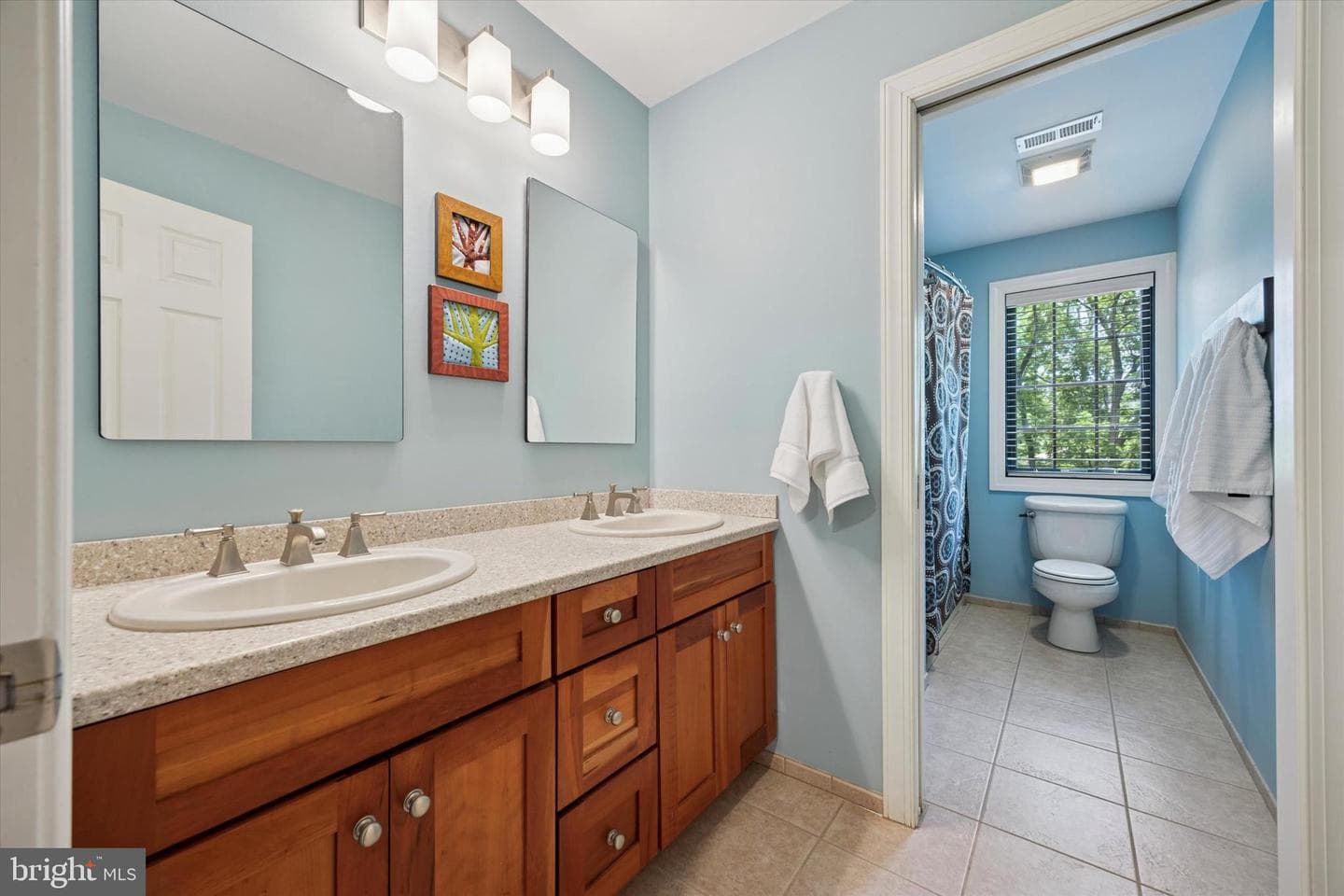 150 Waterview Drive photo 22