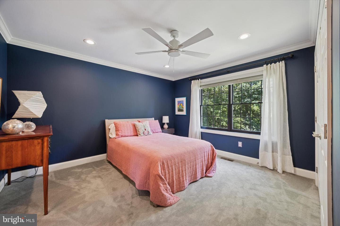 150 Waterview Drive photo 23