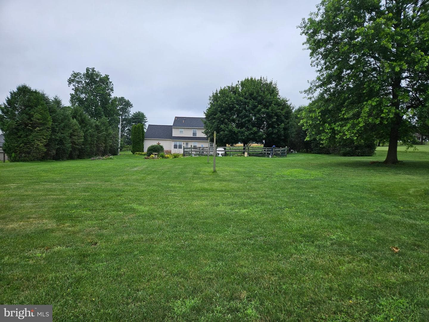 410 Chestnut Tree Road photo 32