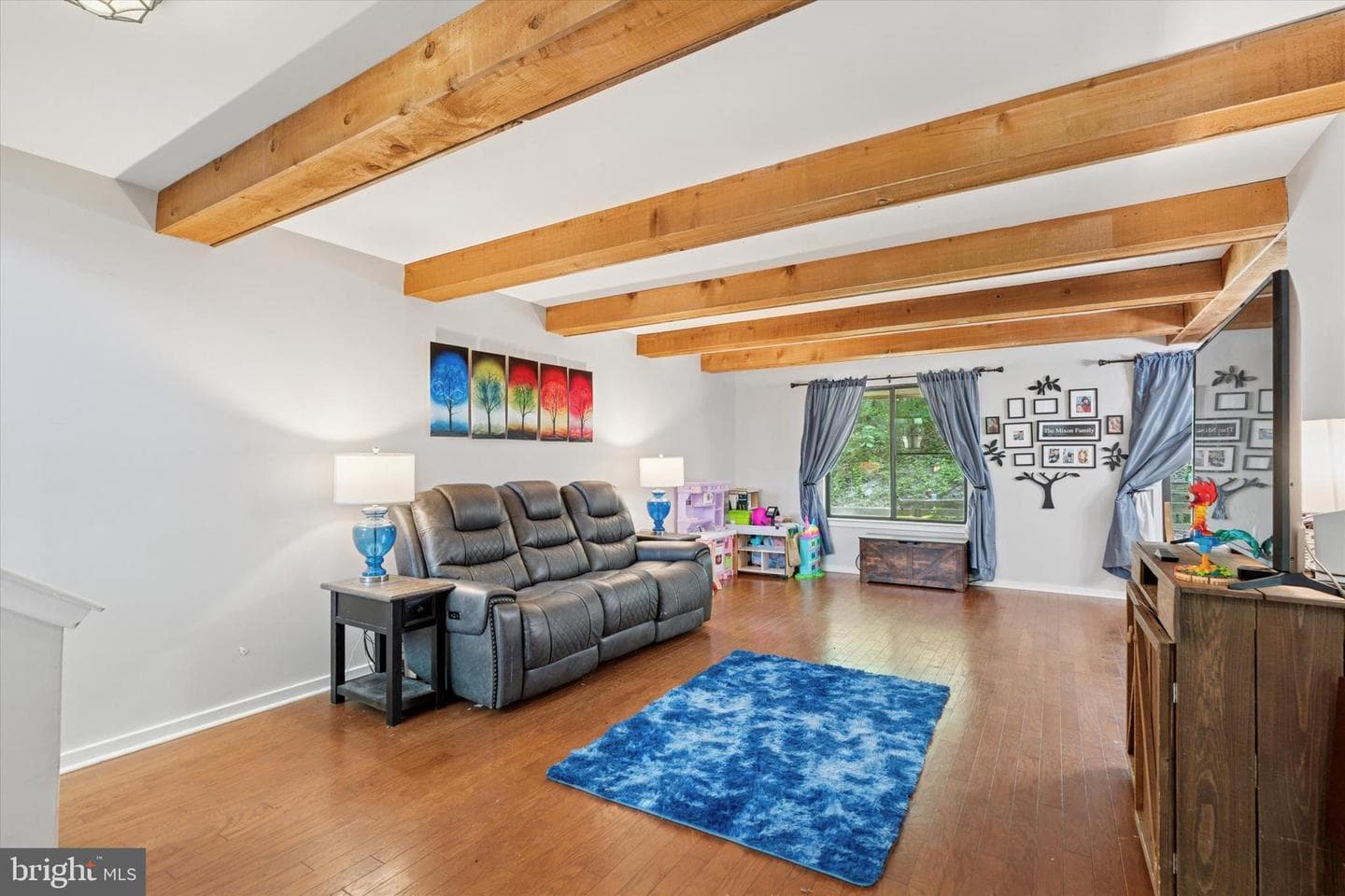 500 Lynetree Drive #1-C photo 9