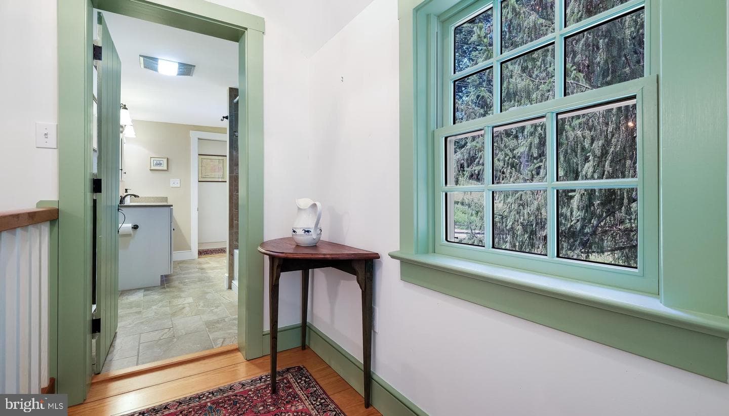 208 Hurley Road photo 23
