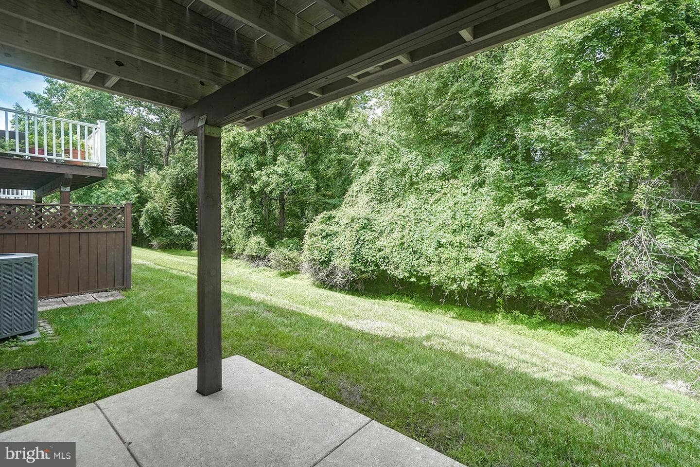100 Forelock Court photo 43