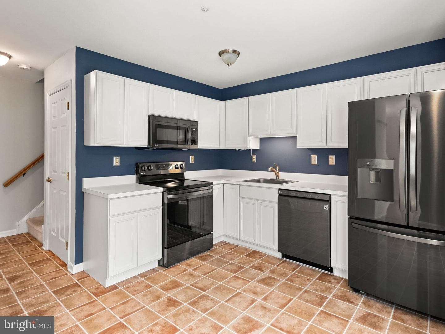 77 Buttonwood Drive #77 photo 2