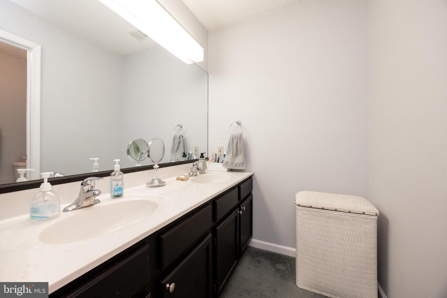 28 Northfield Drive photo 15