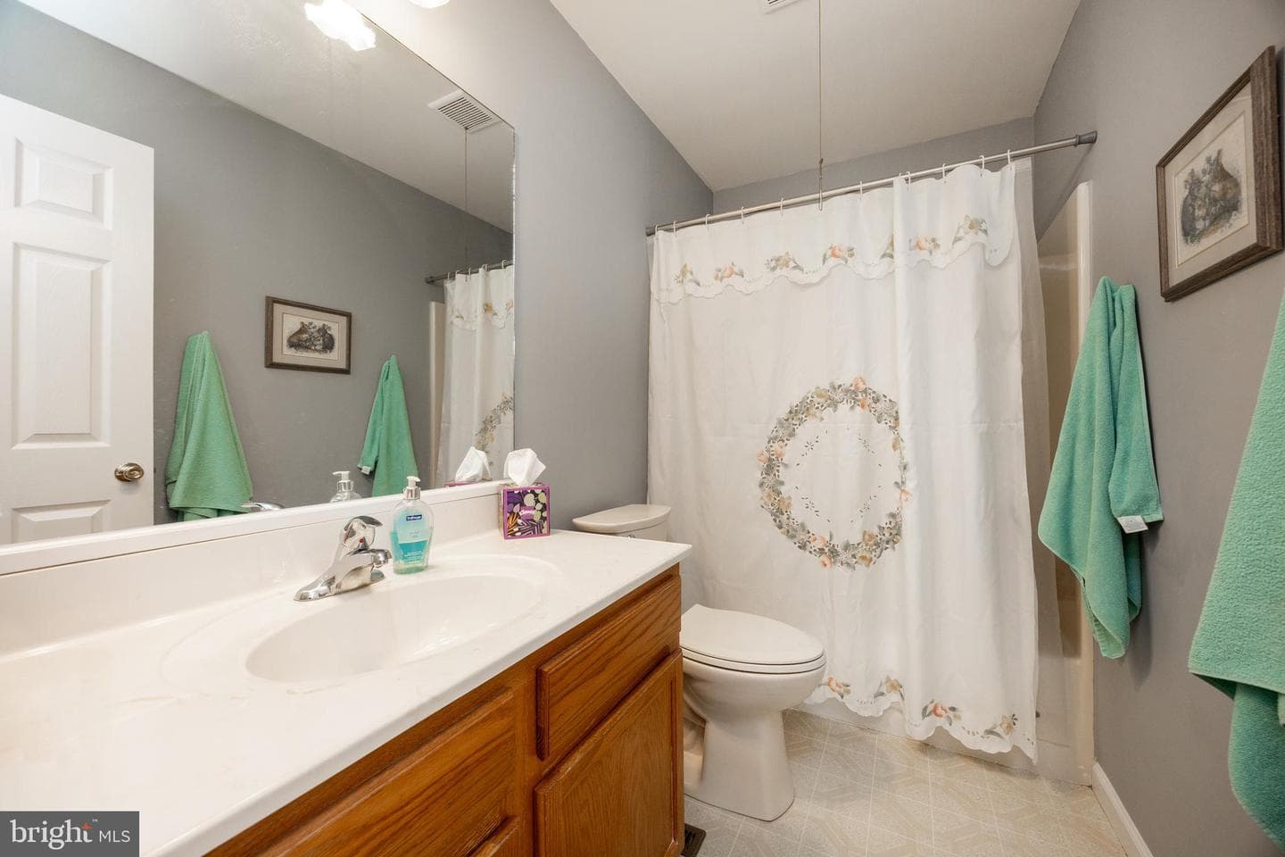 28 Northfield Drive photo 18