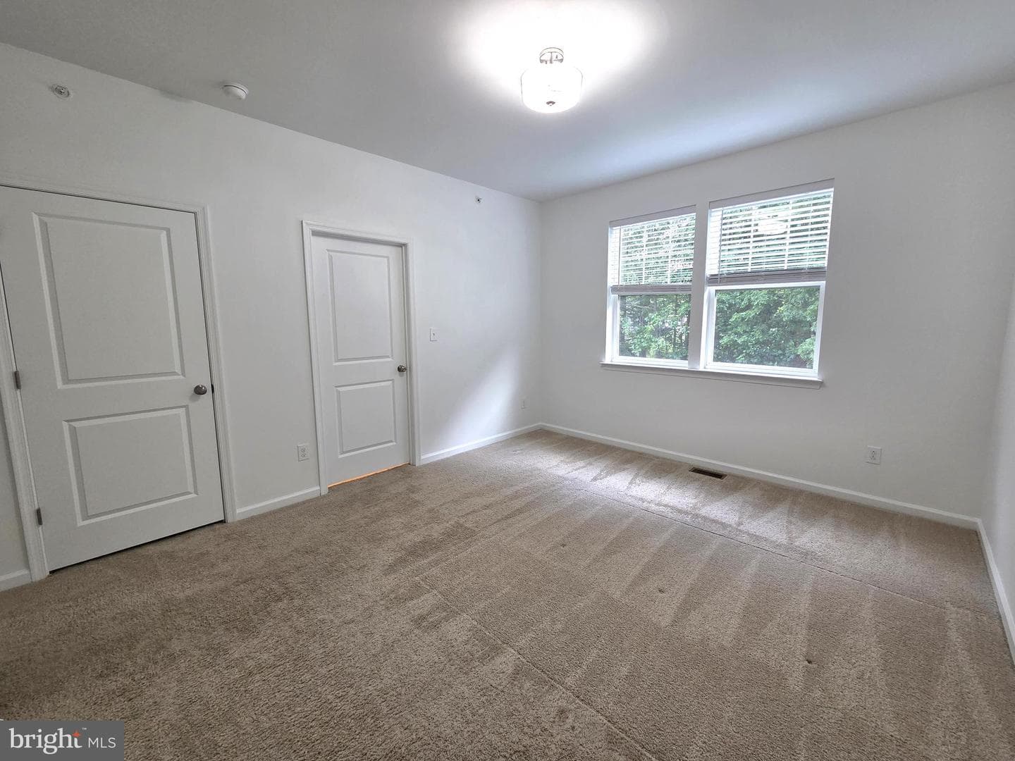 320 Dawson Place photo 25