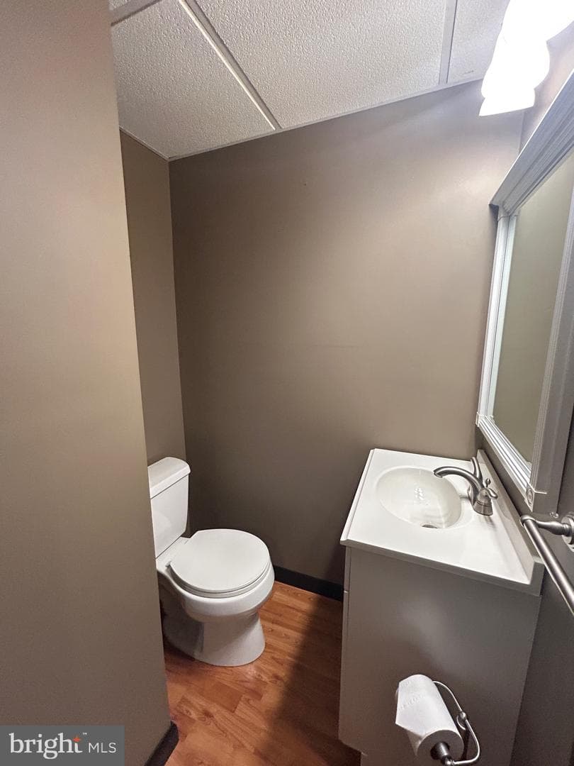 253 Thia Court photo 19