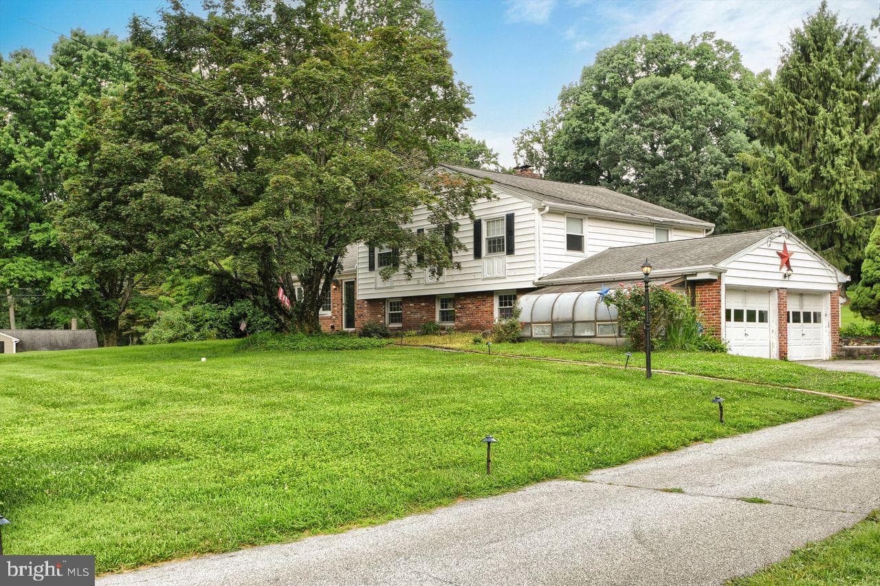 401 Leslie Lane photo 34
