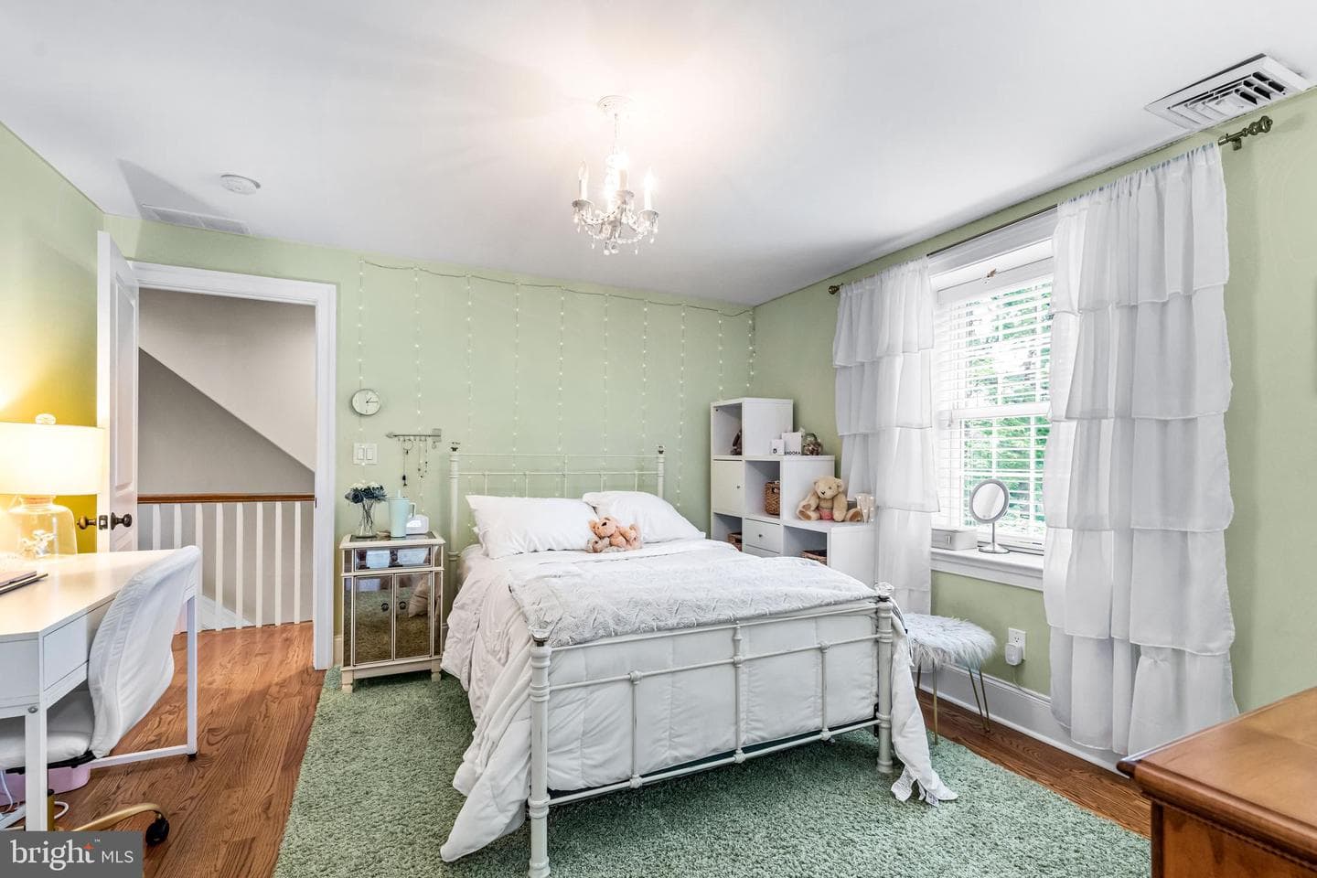 113 Deepdale Road photo 43