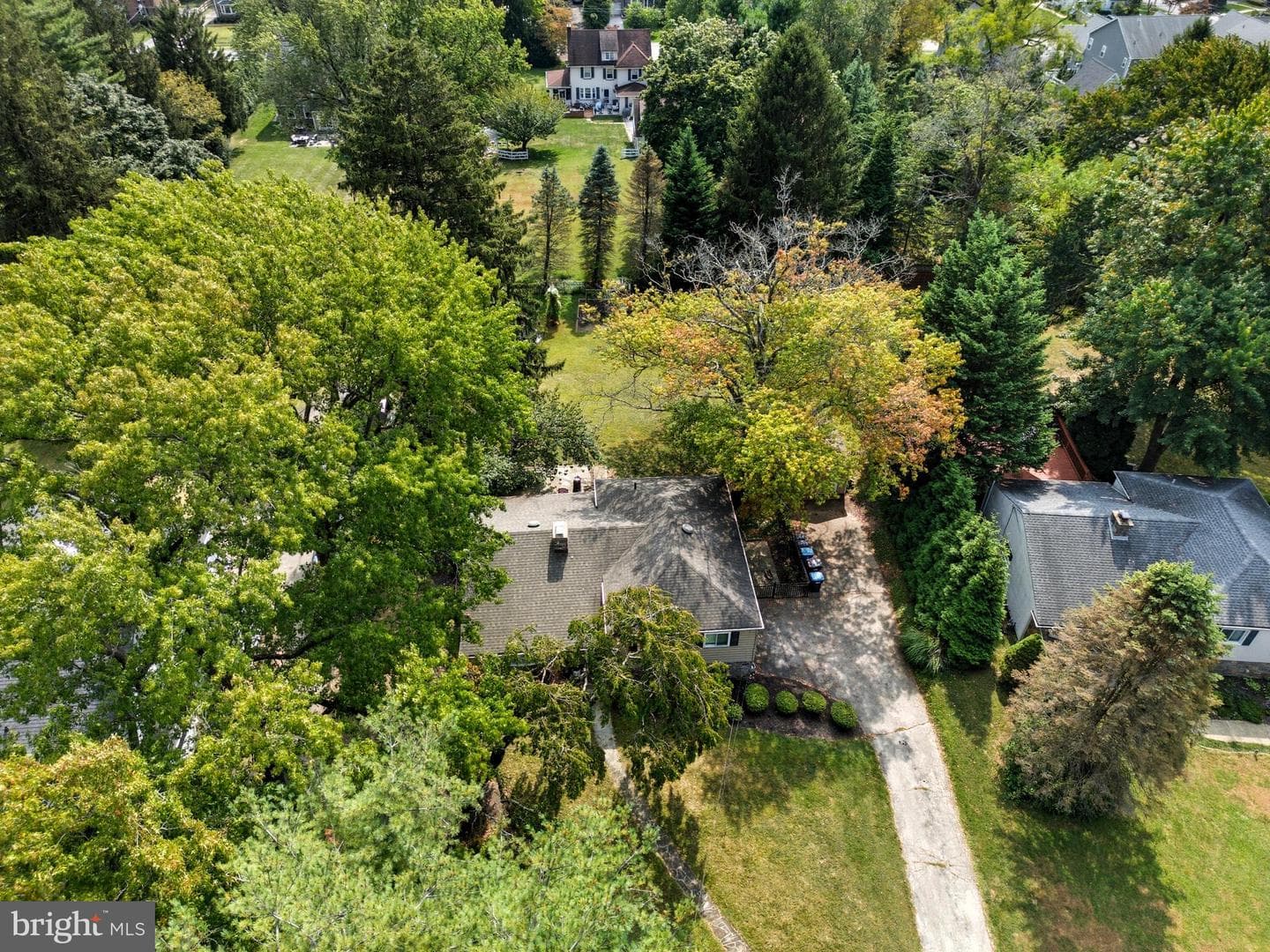 328 W Conestoga Road photo 28