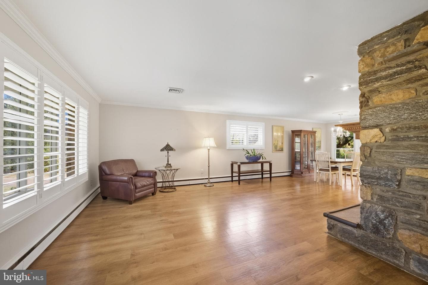 328 W Conestoga Road photo 5