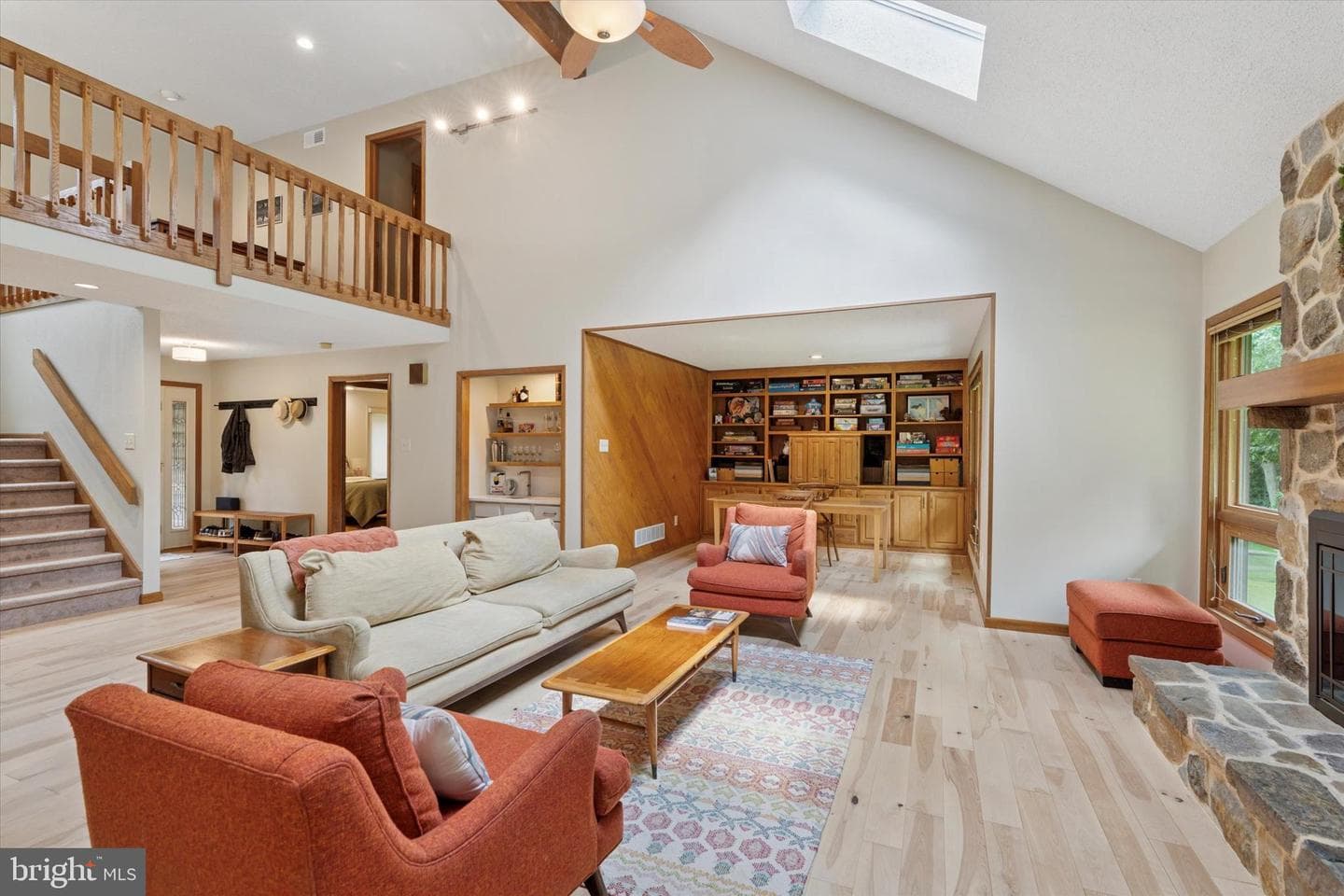 1076 Heartsease Drive photo 10