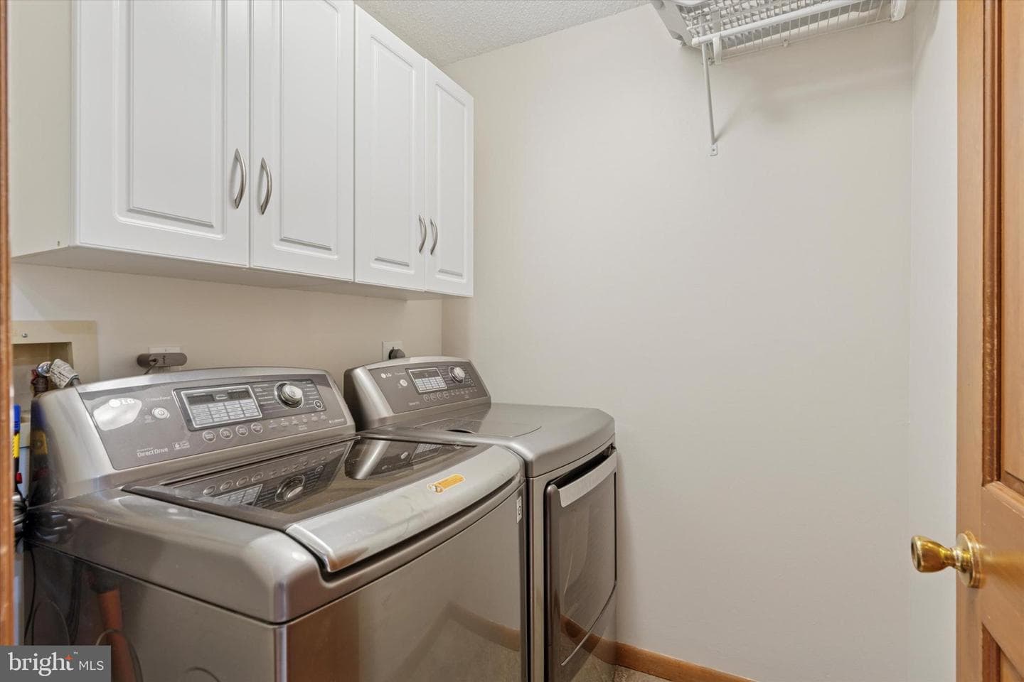 1076 Heartsease Drive photo 14