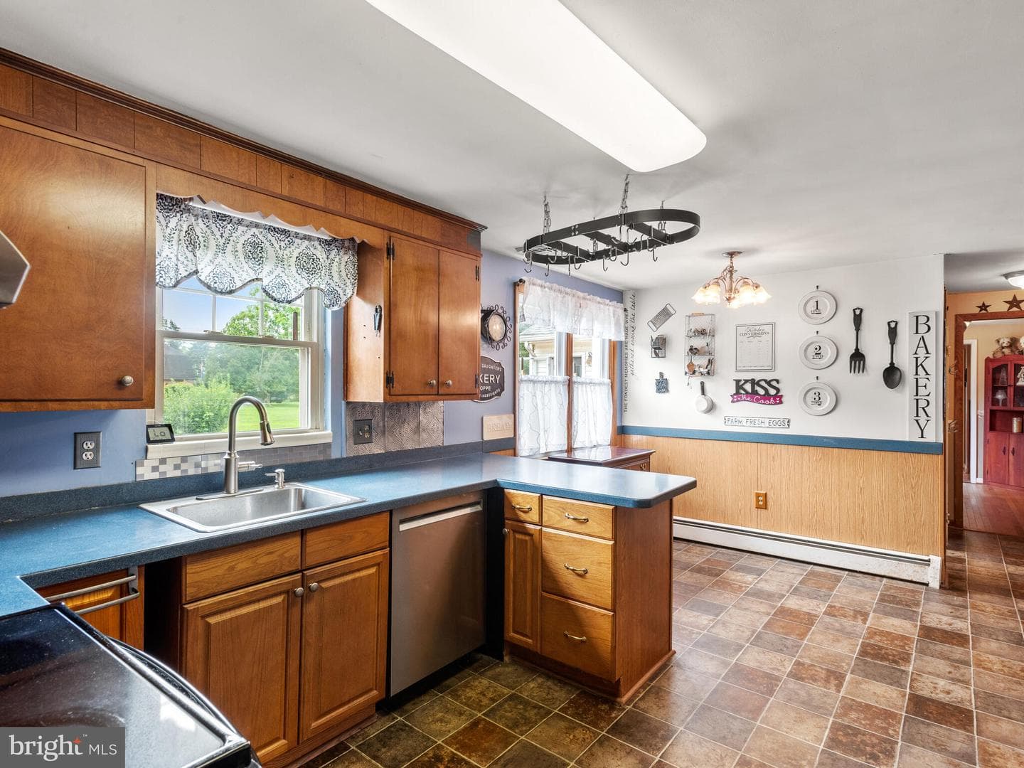 410 Indian Run Road photo 11