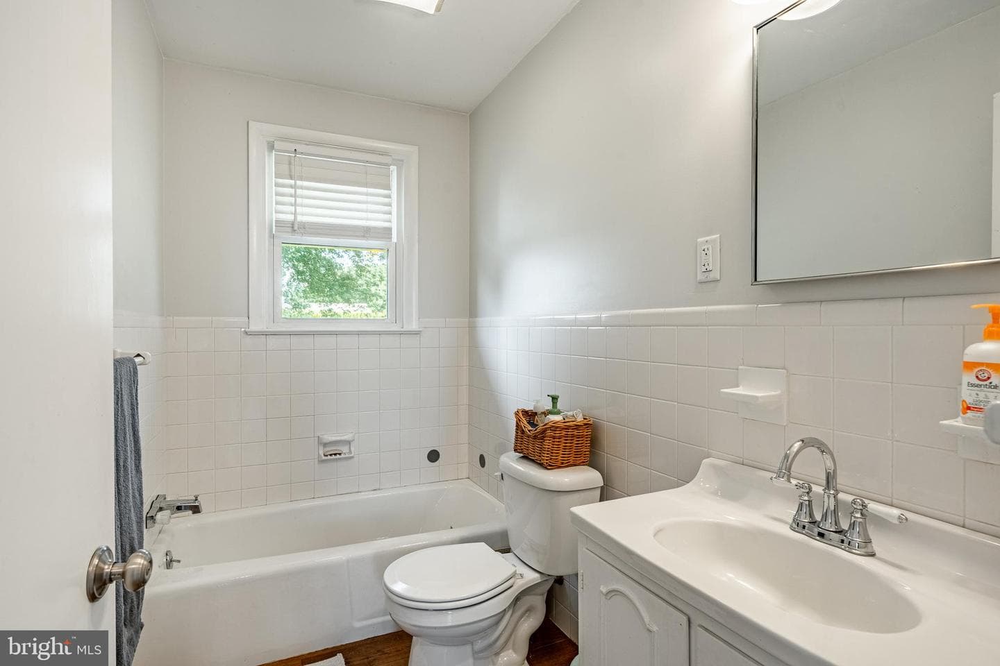 25 Freeman Road photo 37