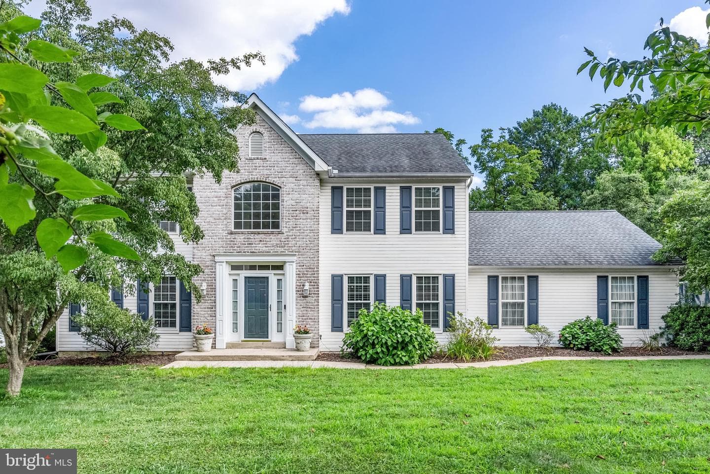 139 Hillside Lane photo 37