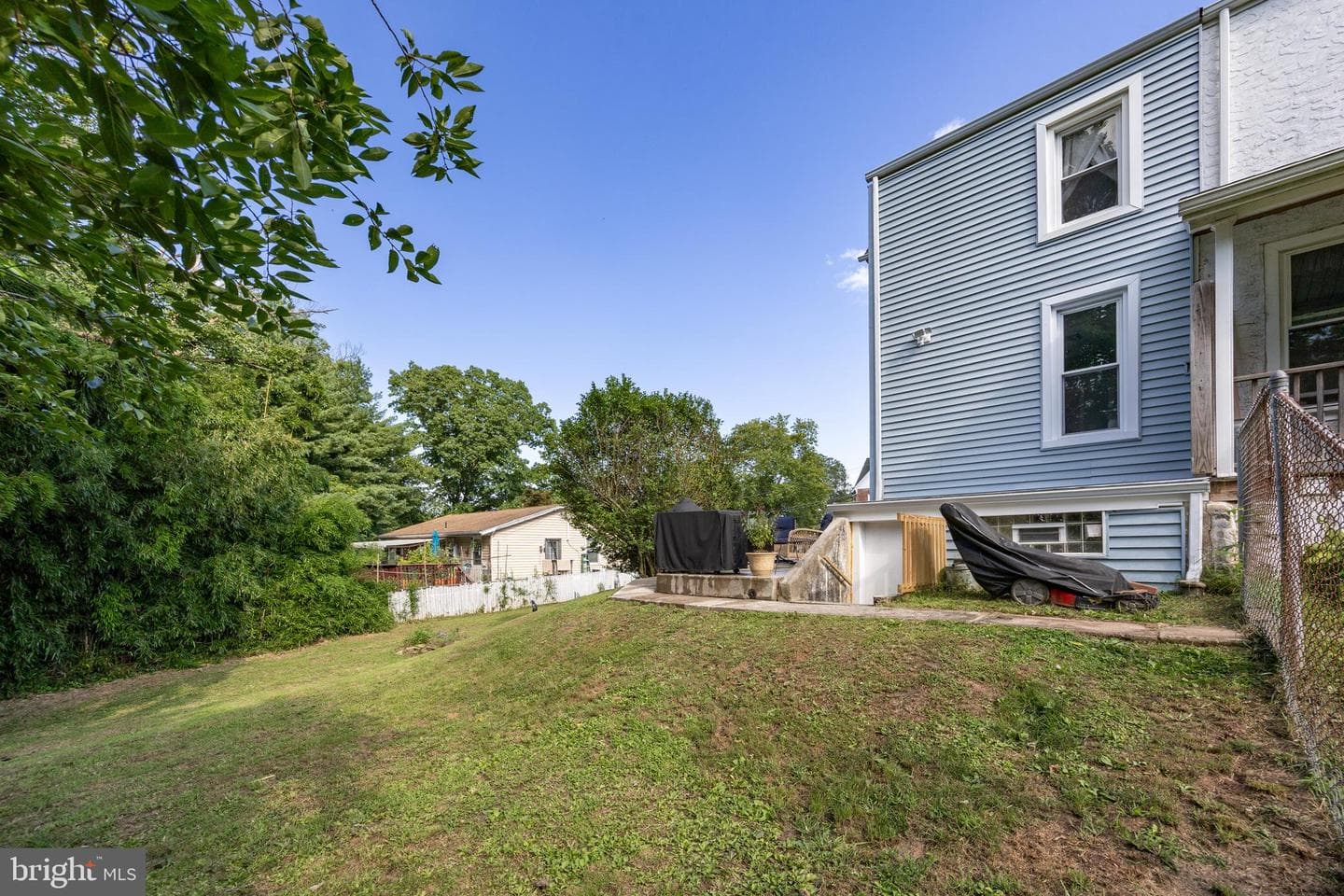 515 Heckel Avenue photo 29