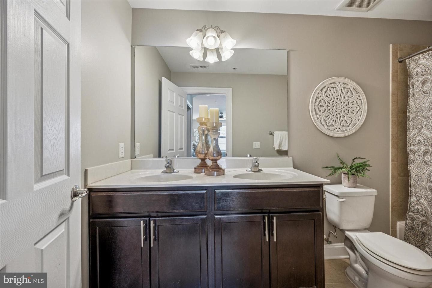138 Justin Drive photo 25