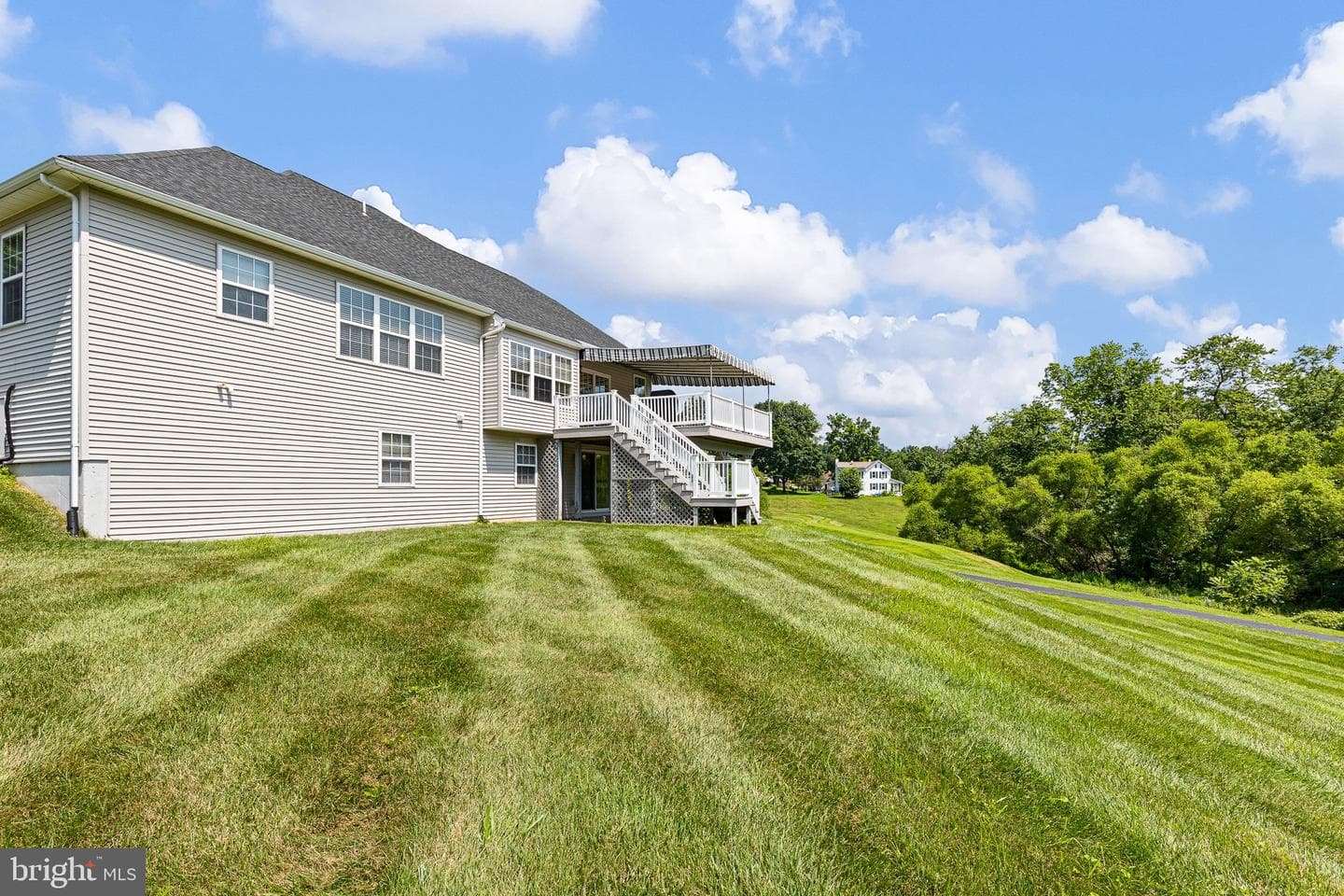423 Westview Drive photo 31