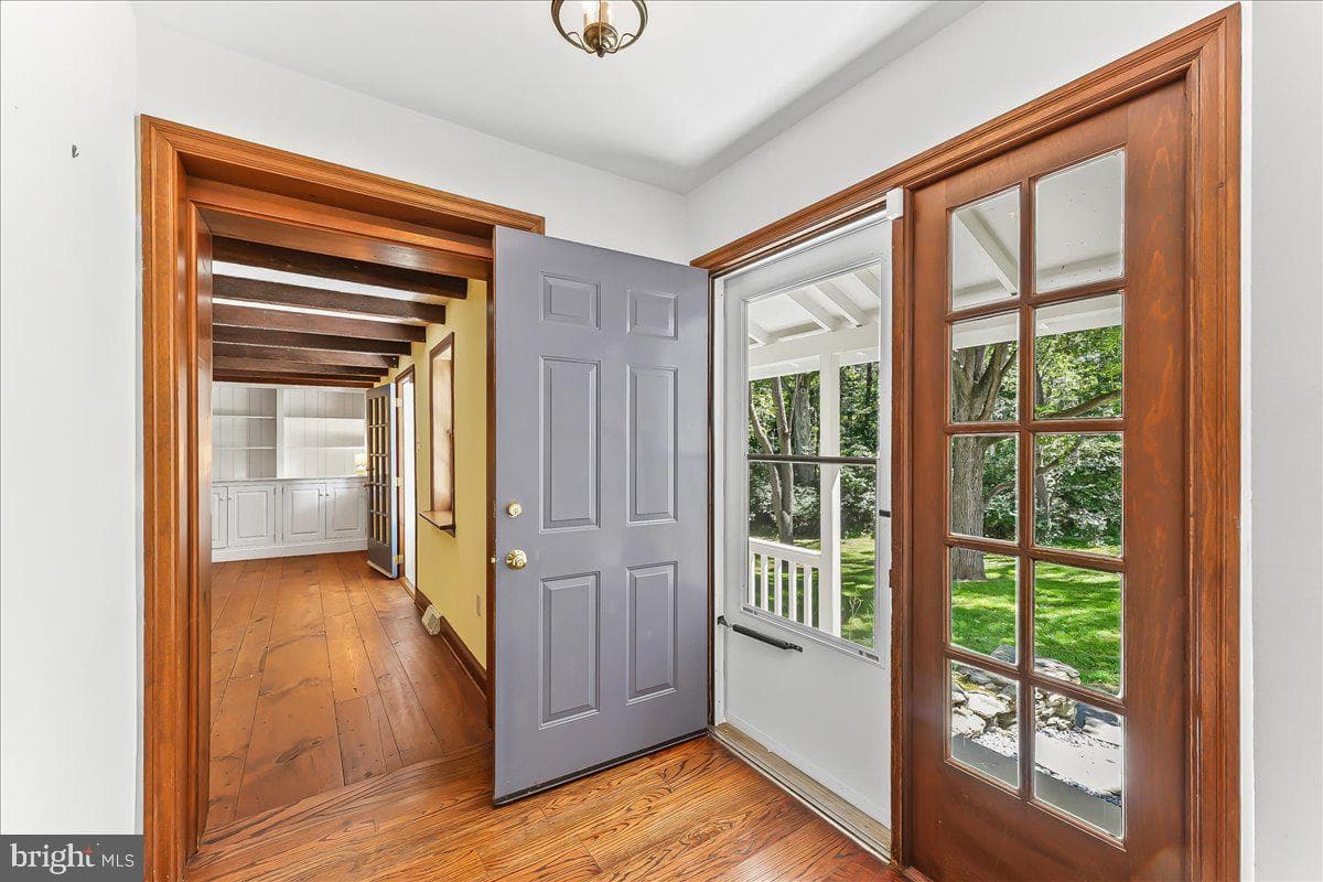 72 E Highland Road photo 6